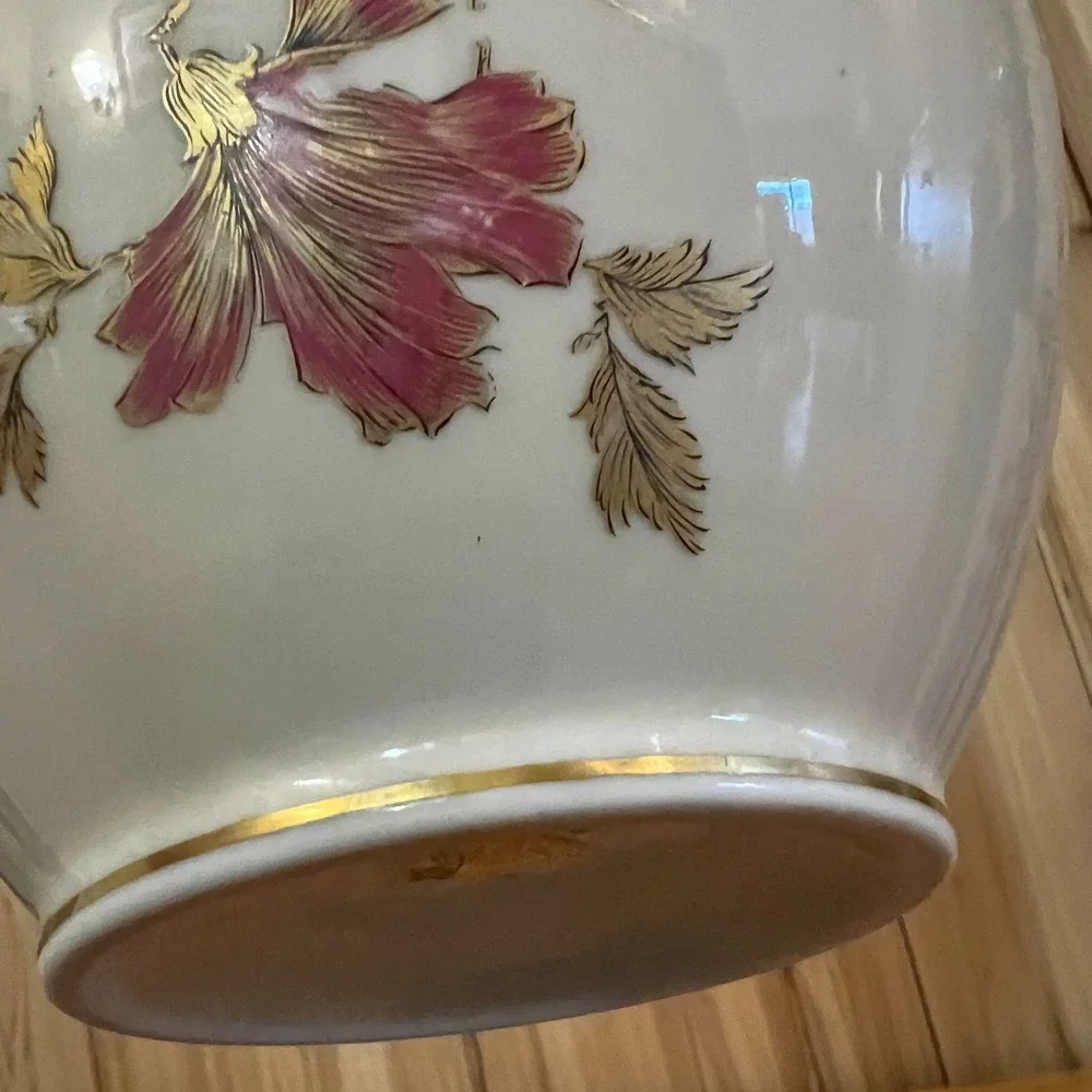 Hutschenreuther Germany Porcelain Vase Gold Floral Round Vintage Stained Rim 6